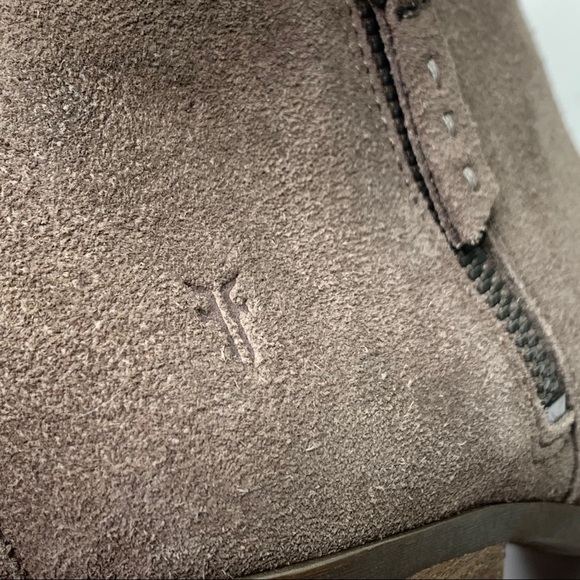 FRYE Judith Bootie Taupe Suede ankle boots 8 - Picture 6 of 8